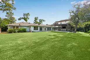 7922 Westwood Dr, Houston, TX 77055 - Photo 11