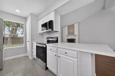 2450 Long Reach Drive, Sugar Land, TX 77478 - Photo 7