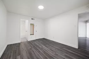 10733 Braes Bend Dr, Houston, TX 77071 - Photo 27