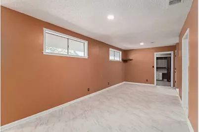 202 Kallus Street, Schulenburg, TX 78956 - Photo 7