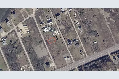 1201 Rollover Circle, Gilchrist, TX 77617 - Photo 1