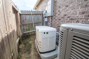 15023 Mulberry Hallow St, Conroe, TX 77302 - Photo 39