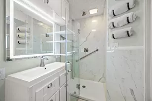 7447 Cambridge St, Houston, TX 77054 - Photo 15