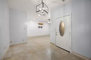 7447 Cambridge St, Houston, TX 77054 - Photo 9