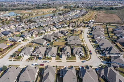 10215 Lewis Lane, Iowa Colony, TX 77583 - Photo 35