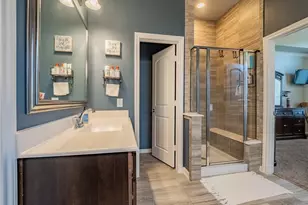 10215 Lewis Ln, Iowa Colony, TX 77583 - Photo 23