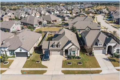 10215 Lewis Lane, Iowa Colony, TX 77583 - Photo 33