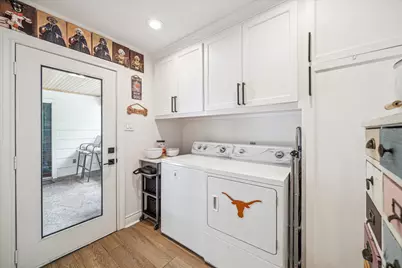 2910 Royal Circle Drive, Kingwood, TX 77339 - Photo 29