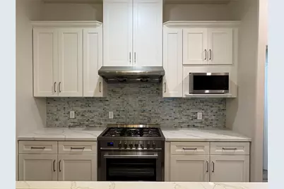 12114 Pine Brook Drive, Stafford, TX 77477 - Photo 9