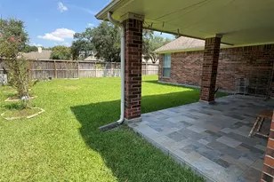 12114 Pine Brook Dr, Stafford, TX 77477 - Photo 19