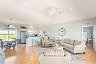 3233 Castle Dr, Crystal Beach, TX 77650 - Photo 19