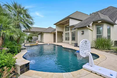 4516 Estella Court, League City, TX 77573 - Photo 47