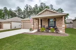 2151 Lost Timbers Dr, Conroe, TX 77304 - Photo 3