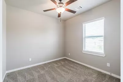 121 Wickersham #A, Conroe, TX 77304 - Photo 23