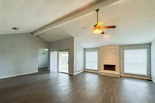 12051 Creekhurst Dr, Houston, TX 77099 - Photo 7