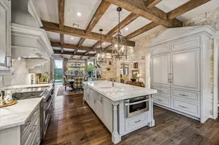 2158 Chilton Rd, Houston, TX 77019 - Photo 17