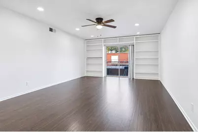 1901 S Voss Road #33, Houston, TX 77057 - Photo 7