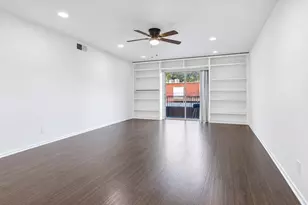 1901 S Voss Rd, Houston, TX 77057 - Photo 7