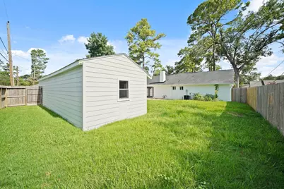 5943 Greenmont Drive, Houston, TX 77092 - Photo 33