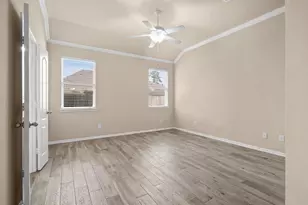 26 Canterborough Pl, Tomball, TX 77375 - Photo 11