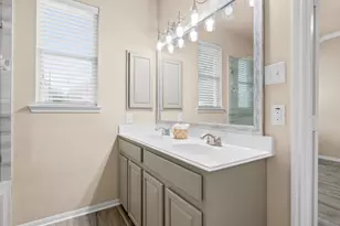 26 Canterborough Pl, Tomball, TX 77375 - Photo 13