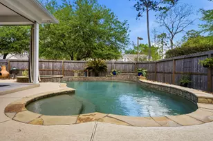 135 Hansom Trail St, The Woodlands, TX 77382 - Photo 35