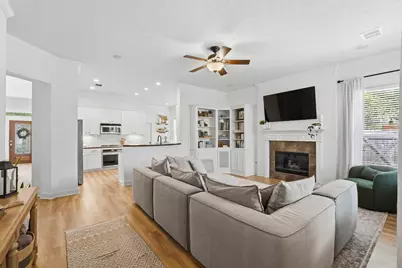 135 Hansom Trail Street, The Woodlands, TX 77382 - Photo 15