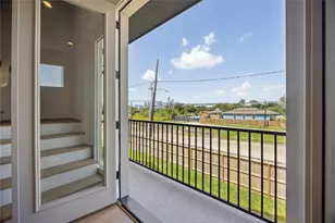 2806 Mills St, Houston, TX 77026 - Photo 23