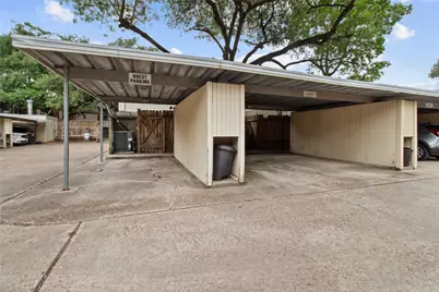 12997 Trail Hollow Drive, Houston, TX 77079 - Photo 19