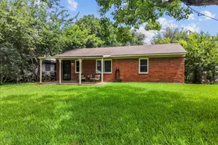 2806 4th Ave N, Texas City, TX 77590 - Photo 3