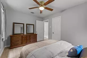 2806 4th Ave N, Texas City, TX 77590 - Photo 15
