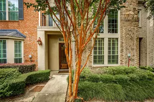 1005 Memorial Village Dr, Houston, TX 77024 - Photo 1