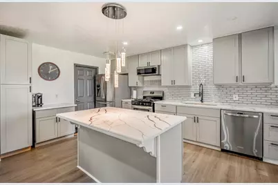 5703 Silas Creek Court, Sugar Land, TX 77479 - Photo 11