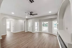 3013 Fern St, Pasadena, TX 77503 - Photo 11