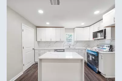 3013 Fern Street, Pasadena, TX 77503 - Photo 9