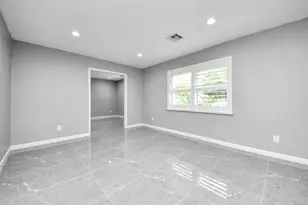 8007 Rowan Ln, Houston, TX 77036 - Photo 25