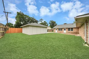 8007 Rowan Ln, Houston, TX 77036 - Photo 39
