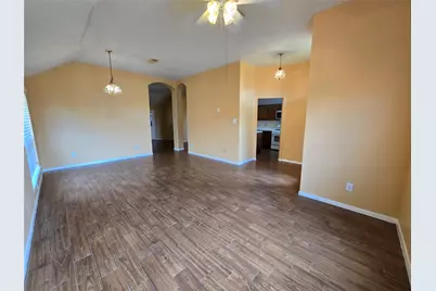 8927 Diamond Lake Lane, Houston, TX 77083 - Photo 3