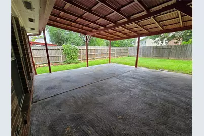 8927 Diamond Lake Lane, Houston, TX 77083 - Photo 19