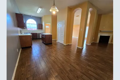 8927 Diamond Lake Lane, Houston, TX 77083 - Photo 5