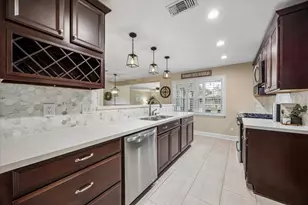 2318 Cheshire Ln, Houston, TX 77018 - Photo 11