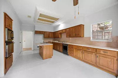 4215 Valley Glade Drive, Houston, TX 77345 - Photo 11