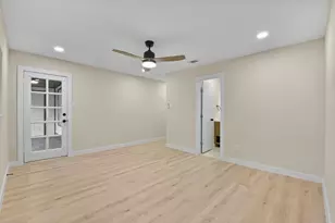 2322 Aprilmont Dr, Sugar Land, TX 77498 - Photo 25