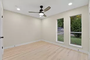 2322 Aprilmont Dr, Sugar Land, TX 77498 - Photo 19