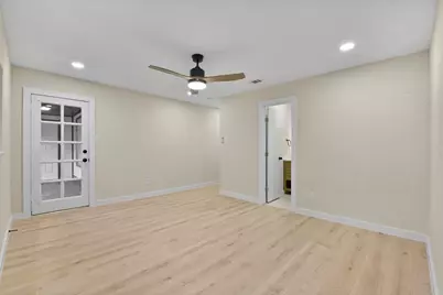 2322 Aprilmont Drive, Sugar Land, TX 77498 - Photo 25