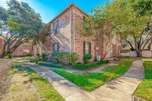 2255 Braeswood Park Dr, Houston, TX 77030 - Photo 3