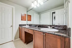 2255 Braeswood Park Dr, Houston, TX 77030 - Photo 19