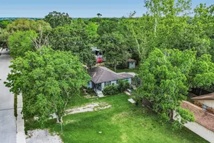 2404 Pearland Ave, Pearland, TX 77581 - Photo 7