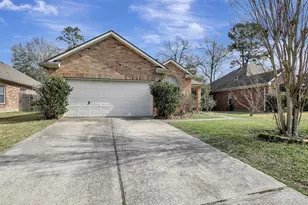 2013 Lulach Ln, Conroe, TX 77301 - Photo 3