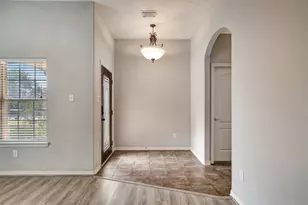 2013 Lulach Ln, Conroe, TX 77301 - Photo 7